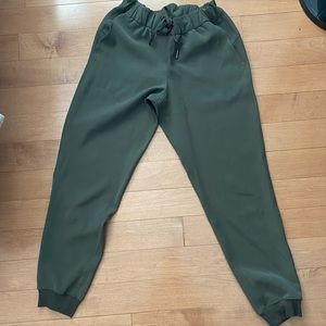 Lulu joggers